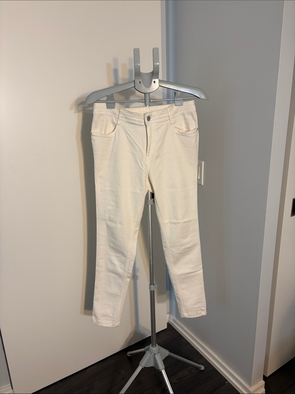 Women's off-white Mid-Rise skinny jeans